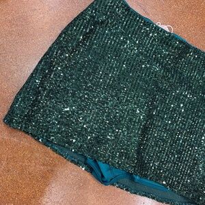 NWT show me your mumu dark green sequin skort sizes M and L avail